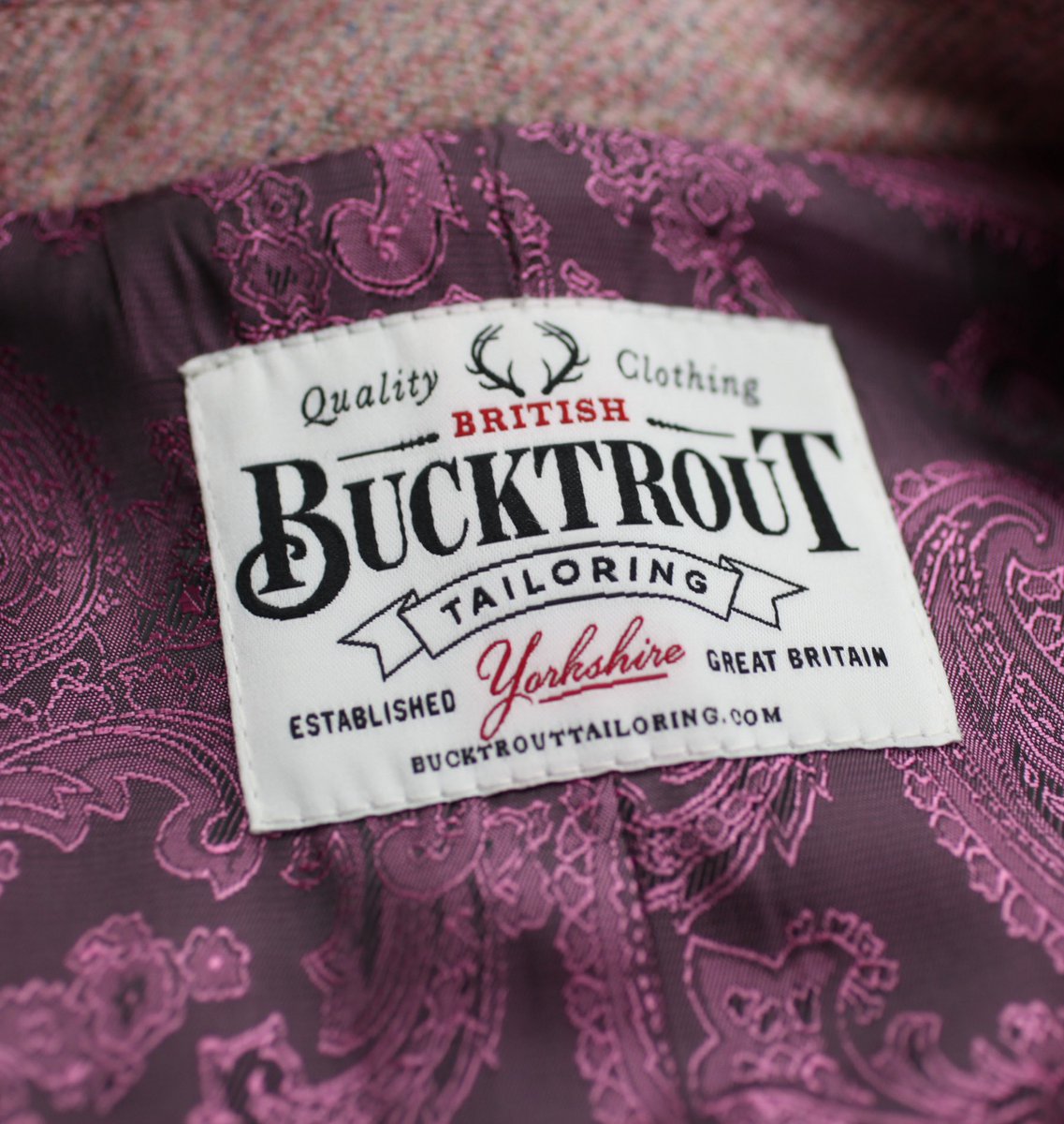bucktrout_'s tweet photo. Pretty in Pink | Tammy Jacket

Perfect tailoring for summer days, no matter the weather. Shop the Tammy Jacket, in a beautiful pink shade of Yorkshire Tweed, online now.

#yorkshiretweed #tweedjacket #womenswear 

https://t.co/tBHRAtAC9p https://t.co/ga5HESUNuP