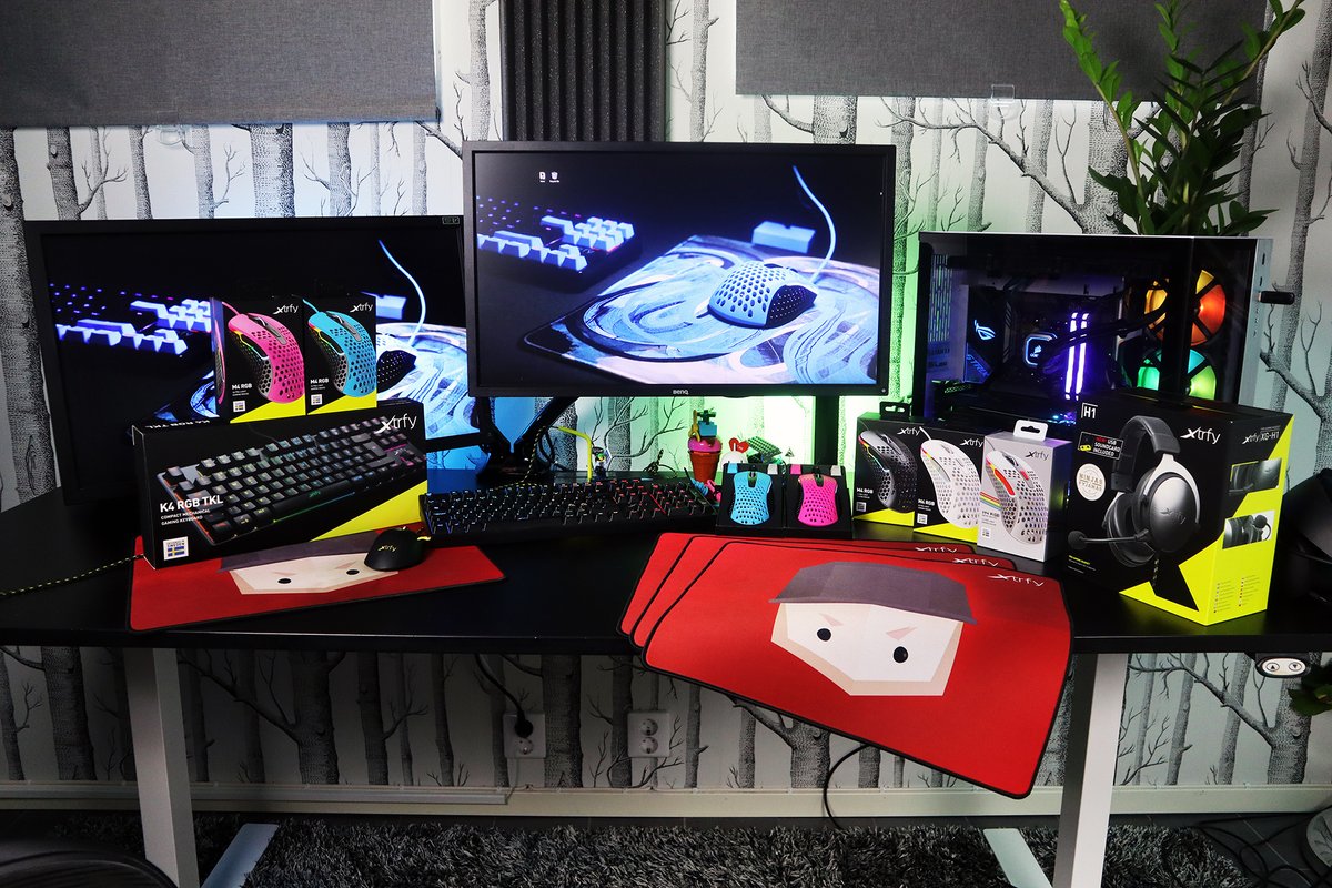 Hermitcraft will hopefully be back as normal tomorrow evening! We will have a little <a href="/Xtrfy/">Xtrfy</a> giveaway in that episode so don't miss it! Love ya faces and sorry for the long absence! ♥️ #hermitcraft #xtrfy