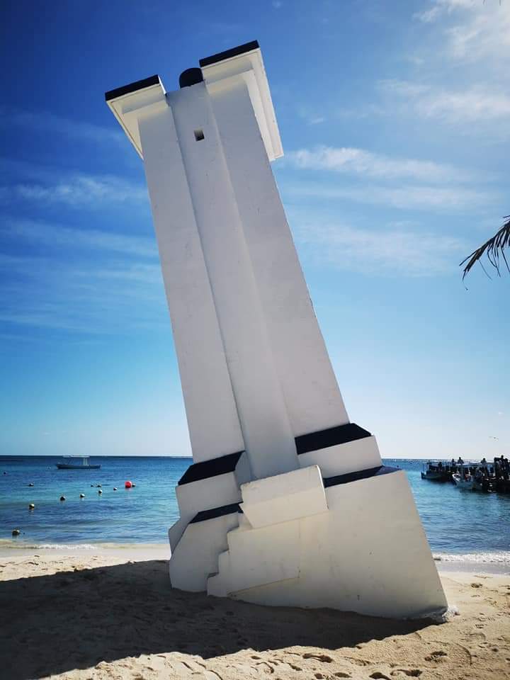 <a href="/STPS_mx/">STPS México</a> <a href="/SEP_mx/">SEP México</a> En #QuintanaRoo falta consolidar la #EducaciónSuperior  el #11Municipio aún no cuenta con ninguna #InstituciónDeEducaciónSuperior y existen una demanda social creciente. <a href="/PtoMorelosAyto/">Ayto. Puerto Morelos</a> <a href="/LauFdzOficial/">Laura Fernández 💫</a> <a href="/miguel_zetina/">Miguel A. Zetina</a> <a href="/ContraloriaPm/">ContraloríaPM</a> <a href="/ri_raymundo/">Raymundo Martinez Ri</a> <a href="/licsergiochago/">Sergio Chalé Gómez</a> <a href="/MimiSenties/">Mimi Senties 🌹🏡🏡</a>