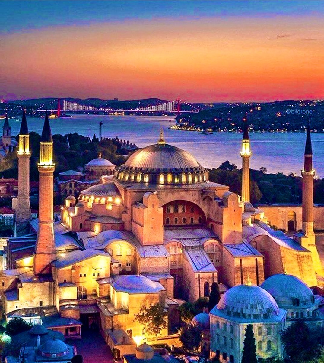 umitavcigb's tweet photo. Necip Fazıl Kısakürek: "Gençler; bugün mü yarın mı bilemem. Fakat Ayasofya açılacak.

Şükürler olsun...

#AyasofyaCamii https://t.co/P1tf5y7WXI