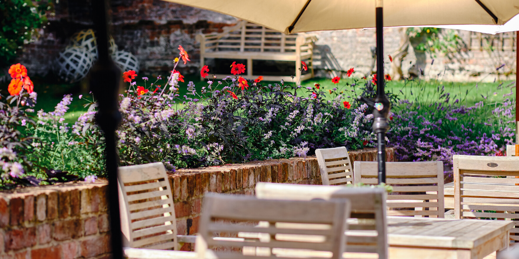 WE’RE (ALMOST) BACK // We are swinging open our doors from Sat 18th July! Our new opening days will be Wed-Sun, with a slightly reduced (but equally as delicious) menu, a new socially distanced layout and a beautifully blooming garden. To book, click here buff.ly/2RVbRhY