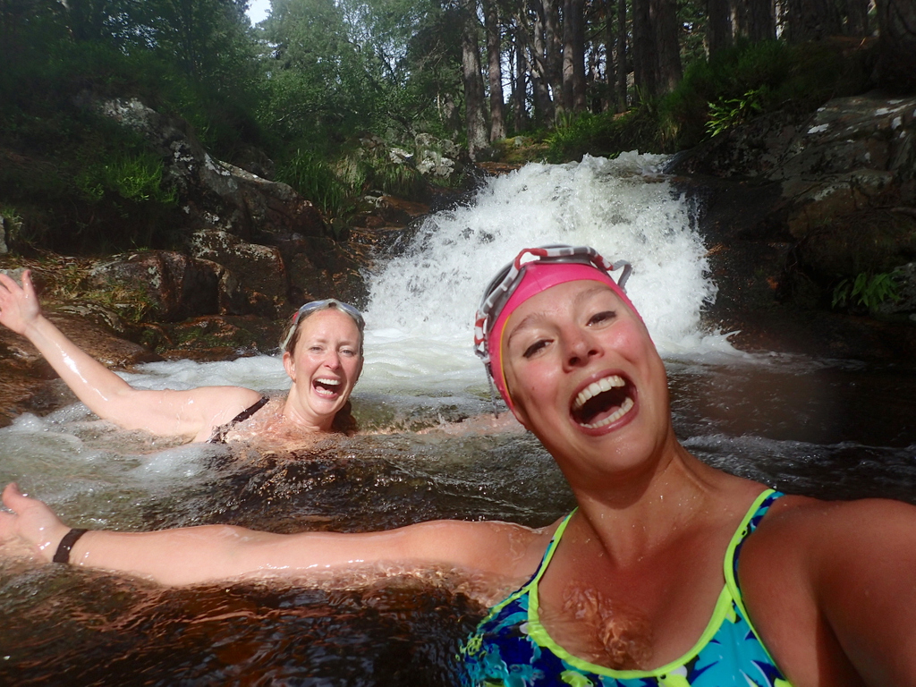 SwimWildUK's tweet photo. So wonderful to show @AnnaDeacon the secret waterfall in the forest.... more like a bubbling jacuzzi this time after the recent rain but still great for a refreshing dunk!  #cairngorms #wildswimming
📷 Anna Deacon https://t.co/8WabL2BNGm