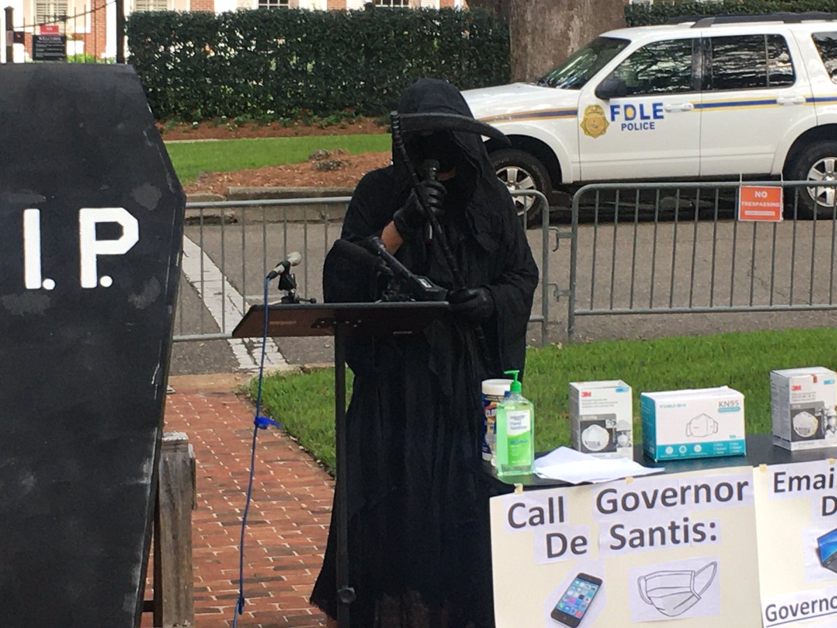 TroyKinsey's tweet image. “Why is the Governor’s Mansion closed...but he’s forcing our kids to go to school?” @DWUhlfelderLaw (aka the Grim Reaper) asks about @GovRonDeSantis.
