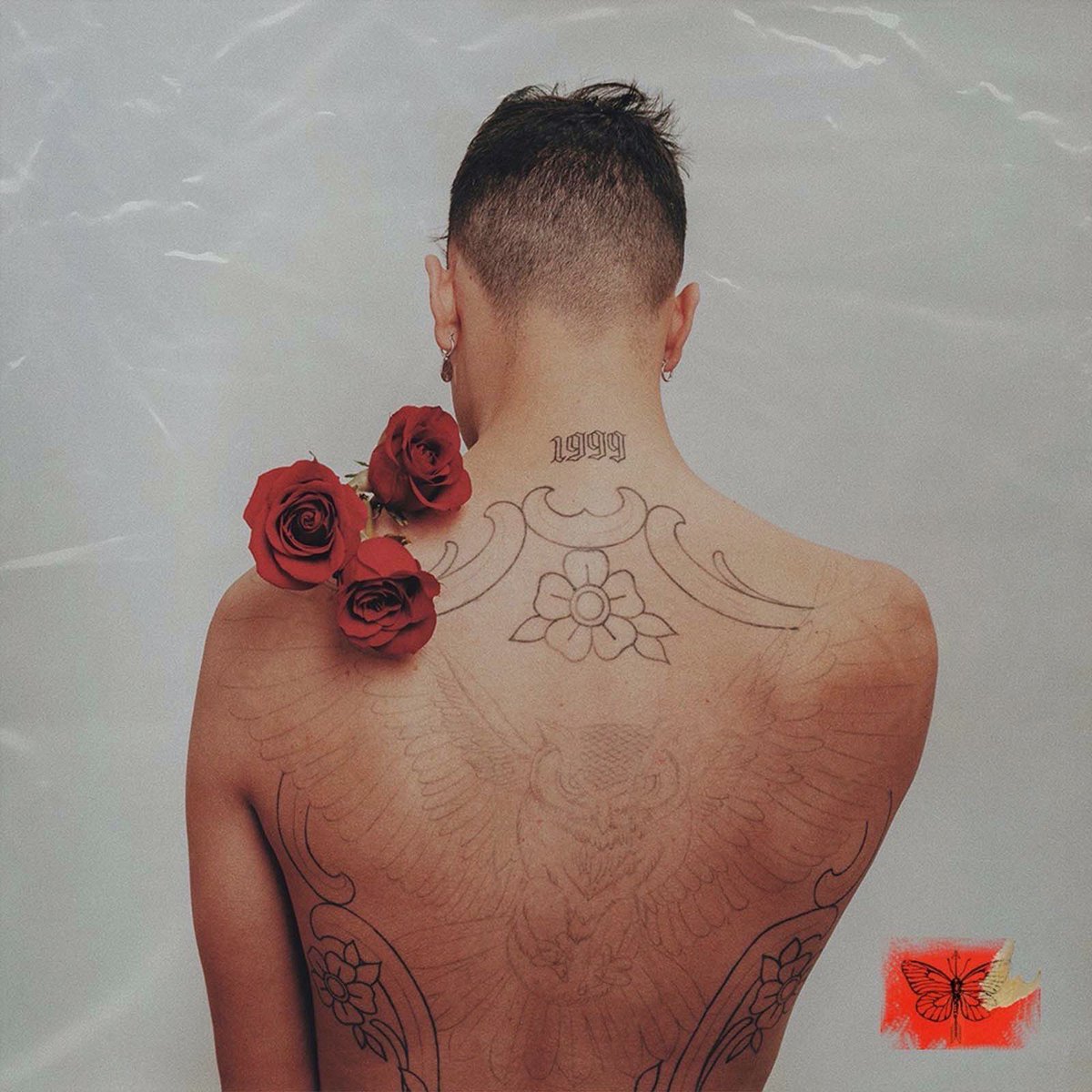 “EASY” IS OUT!!!!!!!! GO STREAM IT WHEREVER YOU LISTEN TO MUSIC ☀️🌺🦋

written by me &amp; Julie Lov
produced by Julie Lov
artwork by me &amp; Sean Hagwell
video by Chris Tafoya &amp; Shelby Murphey
video edited by me