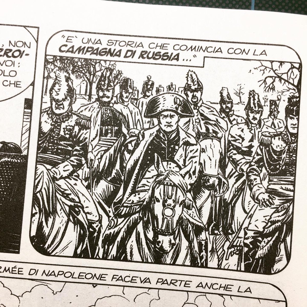 ervitus's tweet photo. Una sfogliata (non una sfogliatella!) alle pagine di Martin Mystère n.369, "Il cannone dello Zar", testi Riccio, matite Rallo e Grimaldi, chine Cardinale. In edicola! 😉📖✍🏼💄🇫🇷🇷🇺🔫🔦💣⚙️
#martinmystere #bvzm #cannone #zar #comics #fumetti #matite #sergiobonellieditore https://t.co/l4HfcoZ18R