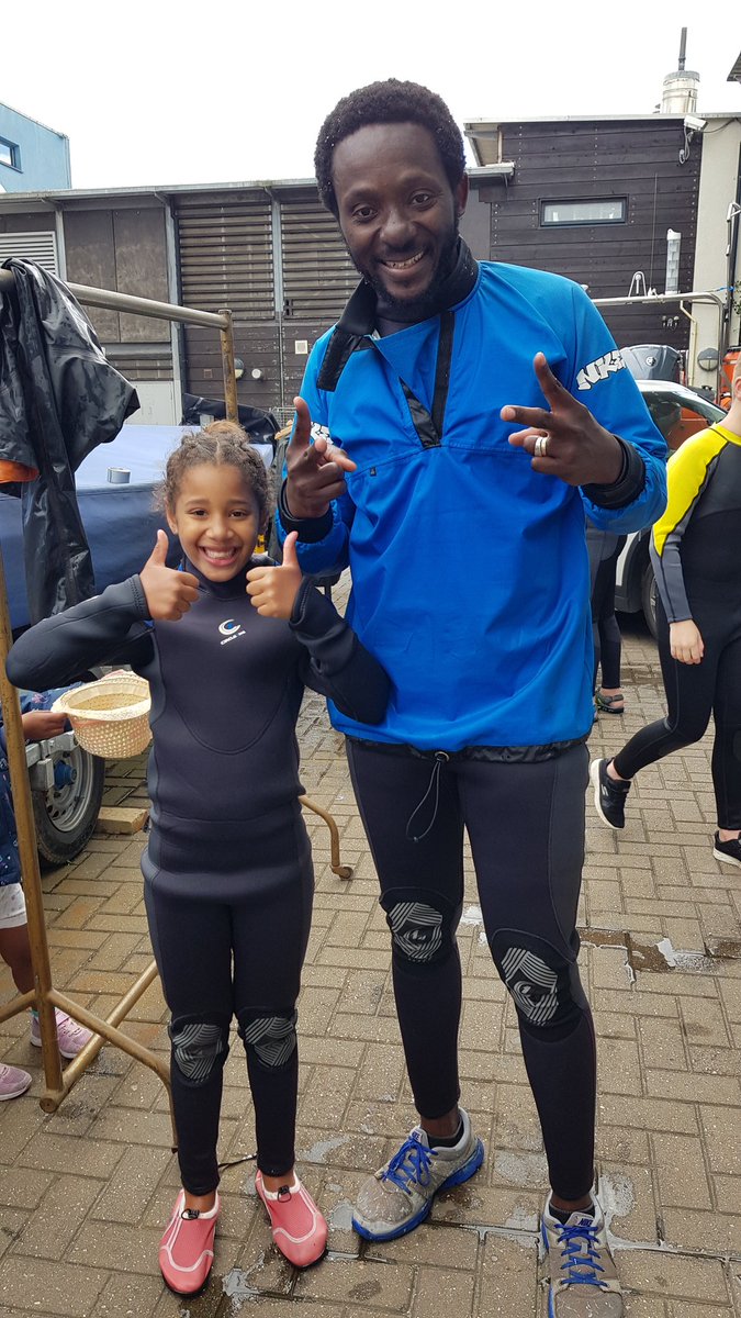 waves_making's tweet image. A dad went kayaking today in Plymouth, Britain&apos;s Ocean City. He couldn&apos;t swim last yr. But his children love the water, so on a Sunday for months over the winter we went to the Life Centre where he had swimming lessons. Today a water confident dad went kayaking with his daughter