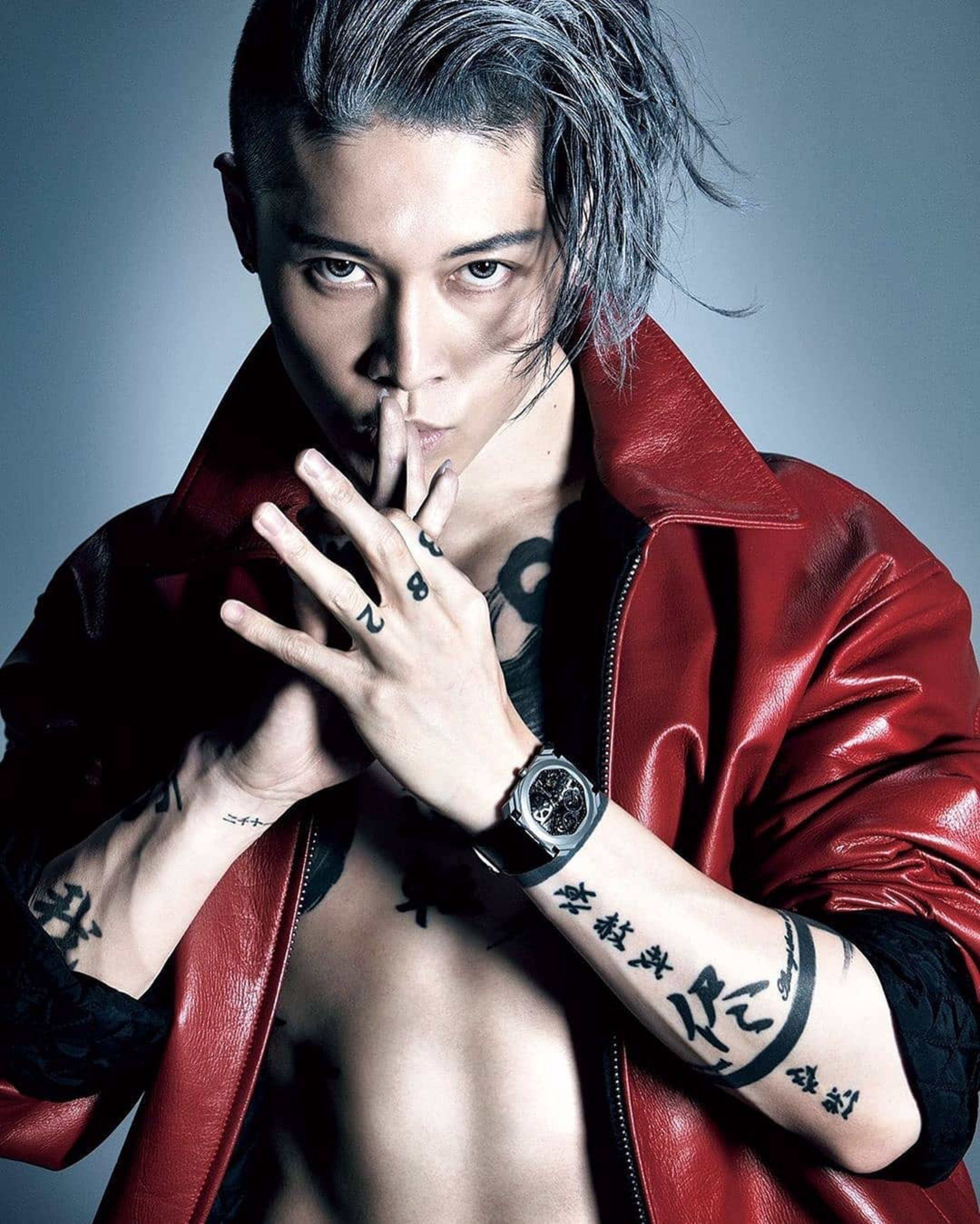 Miyavi Big Respect To The Legendary Mr Kurigami Photo Taken In 17 Repost Comiyaviww The New Goethe Featuring The Legendary Photographer Kurigamikazumi Repost Goethe Magazine 現在発売中のgoethe8月号は
