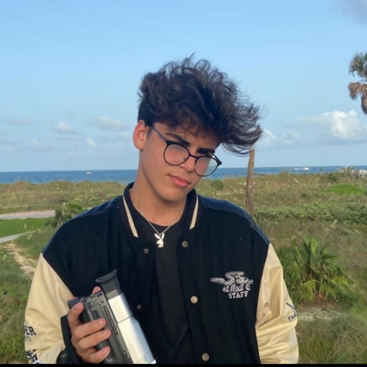 cannacbis's tweet photo. hola! in dire to expand my new social circle, i do #openfollow for western rp(s) only. tap the retweet button and i'll follow you. https://t.co/HutISP2T24