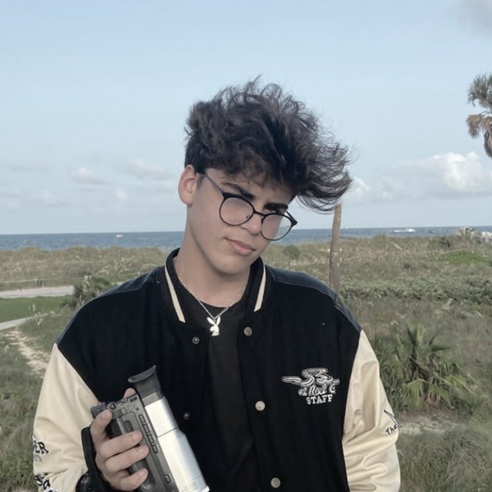 cannacbis's tweet photo. hola! in dire to expand my new social circle, i do #openfollow for western rp(s) only. tap the retweet button and i'll follow you. https://t.co/HutISP2T24