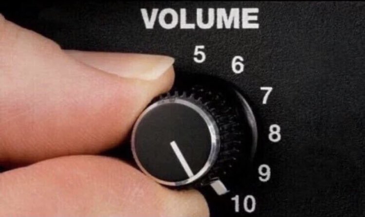 BARS_RAPTV's tweet image. Pressing play on that “Anxiety” intro from Juice WRLD’s new album 😭🕊