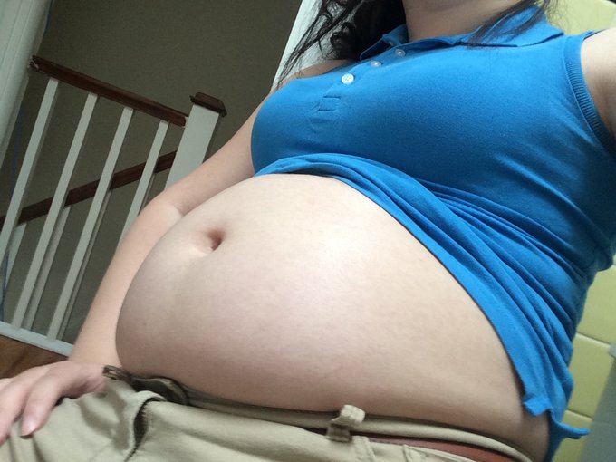 Watch 😈 Succubus Queen 👑's leaked NSFW photo on TwXstars