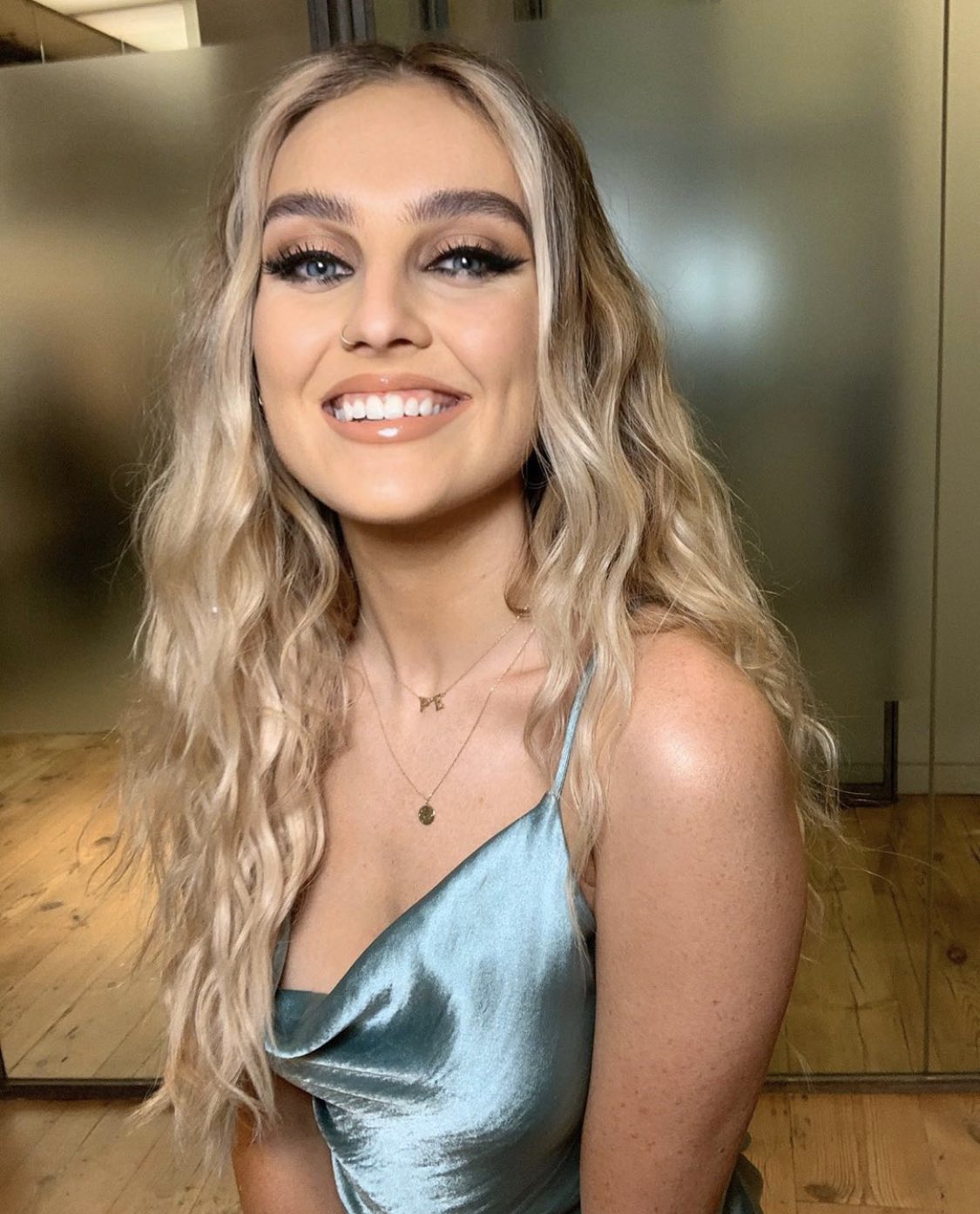 A little late but happy birthday to miss perrie edwards <3 sunshine in human form 