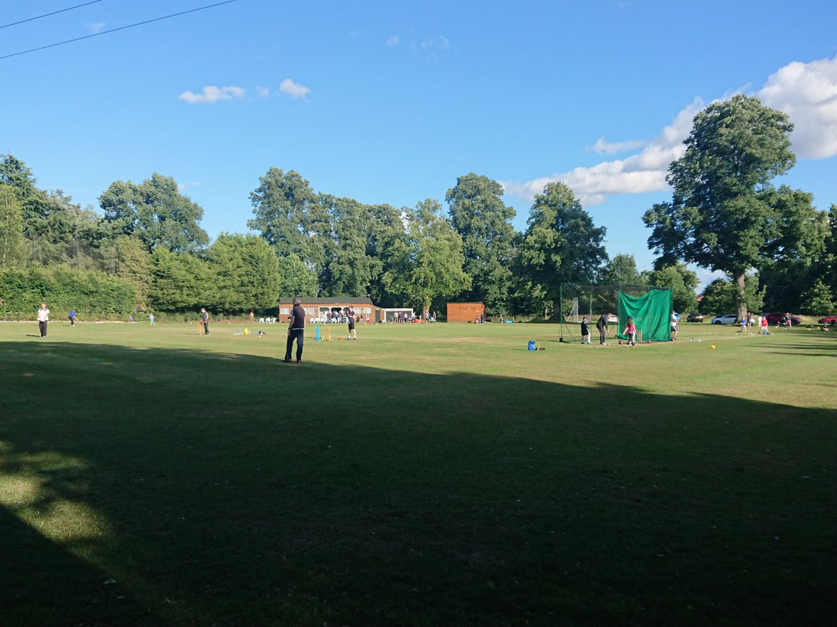 CroftCricket's tweet image. Now this is a sight we are love to see 😁

#CricketReturns