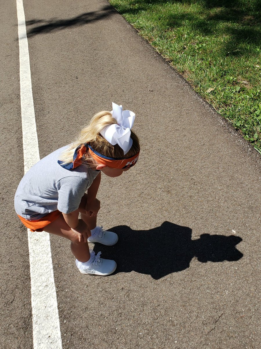 25whitney's tweet photo. She stopped to look at every bug she saw &amp; chased a few squirrels #ThisIs3 but this girl finished her 1st 5K 🤗 @BearsOutreach @ChicagoBears. She wanted to wear her @TexasWBB shirt because "the horns make me run super fast like Aunt @Blair__Schaefer" haha 🧡 #Bears5K @lscreeden https://t.co/dQNINXg5oO