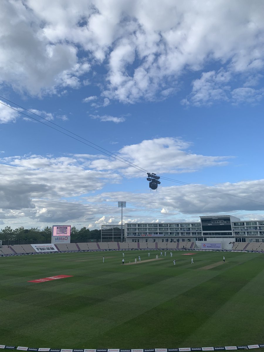 batcam's tweet photo. #batcamFLY #batcamDRIVE #batcamWIRE https://t.co/wnUgIEolqL https://t.co/0usqvHwxhp