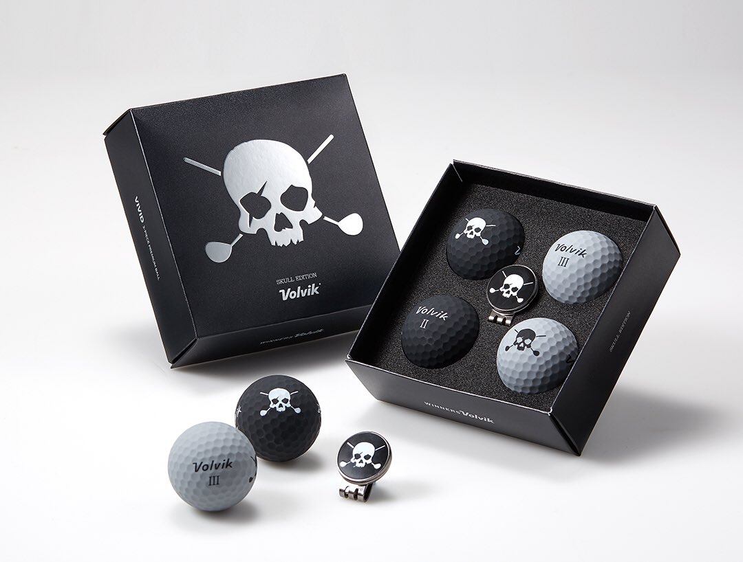 volvikUSA's tweet photo. 🖤☠️🤍 • Available on https://t.co/0oczESfW4D • #1ColorBall #VolvikUSA #VolvikGolf #DriveFurther #HitStraighter #Golf https://t.co/4GDaQyvUHW