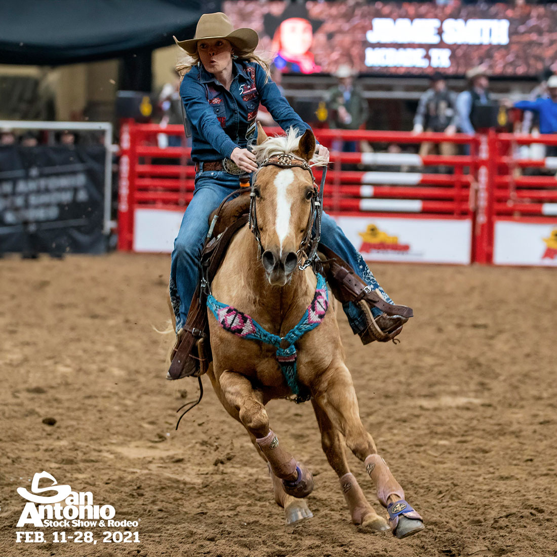 2020 RODEO RECAP: Jimmie Smith looking poised right before winning this barrel racing round with a time of 13.84! #SARodeo <a href="/JimmieRae/">JimmieRaelyn</a>
