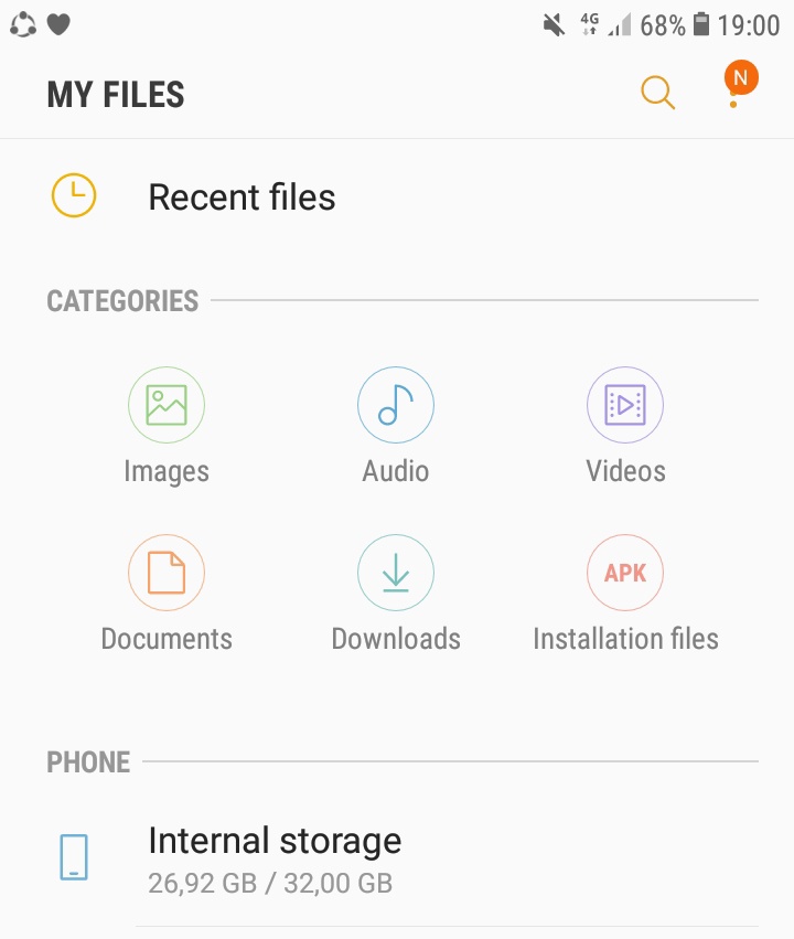 Michy_Thatso's tweet photo. @lasizwe @SamsungMobileSA #A31Storage #GalaxyA31DayChallenge I'm left with only 4gb storage on my samsung Galaxy j8 and its very hard to download cause I have to delete old songs if I need new ones https://t.co/uAqlBXRpT6