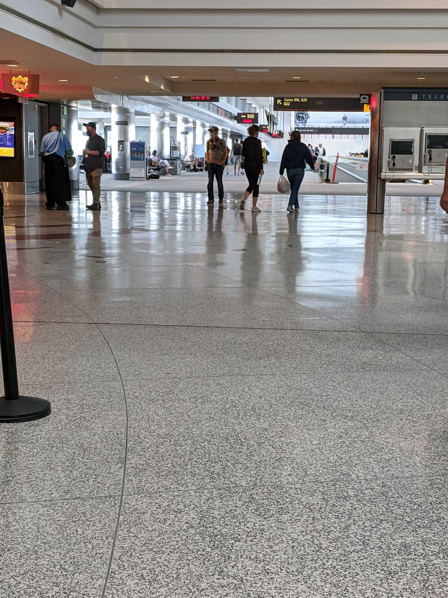 mtemplar's tweet photo. Very empty airport. https://t.co/OL4GVOAU2D