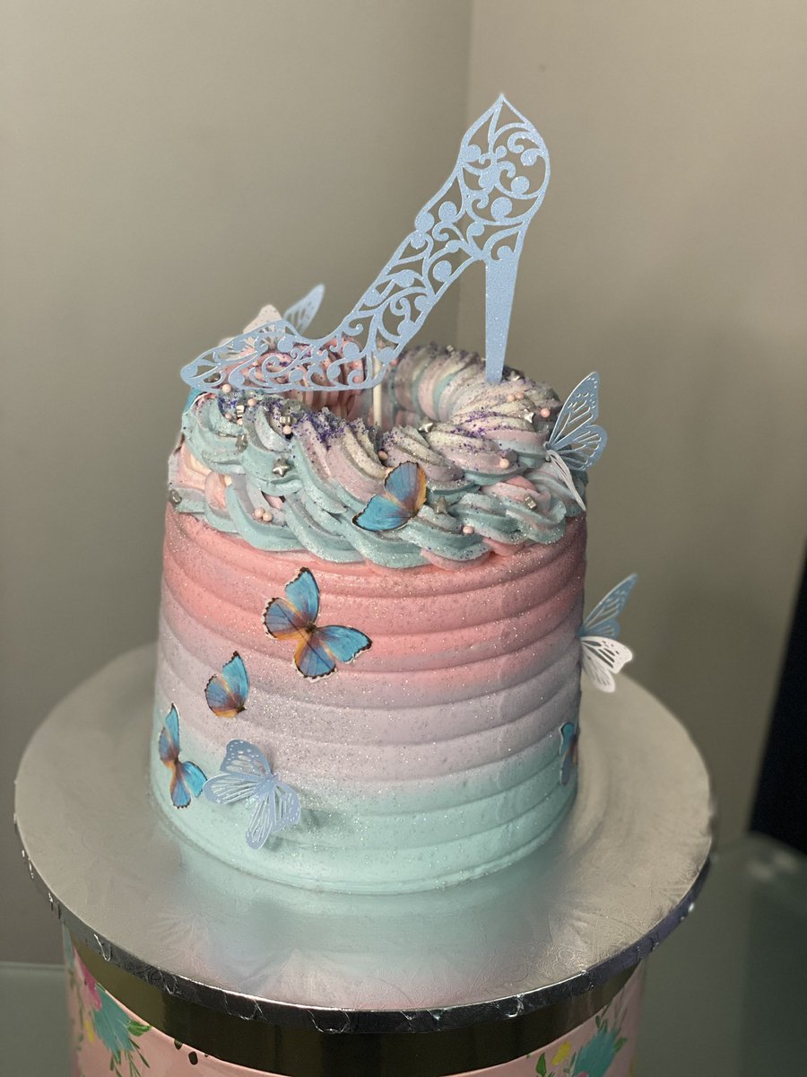 YouTwatchPegie's tweet photo. Going harder than ever like my name Lil Baby
#DMVCakes #DMVCupcakes #DMVBaker #DMV #cakes #baker #explorepage #cake #cakedesigns #cakedecorating https://t.co/VVm60tfCkI