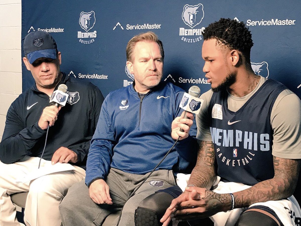 thefishnation's tweet photo. #NBAFriends
Today I salute @BenMcLemore
Little known fact- his 7.5ppg is the highest scoring average in @memgrizz history for a player wearing #23 https://t.co/kSKiiSJaIA