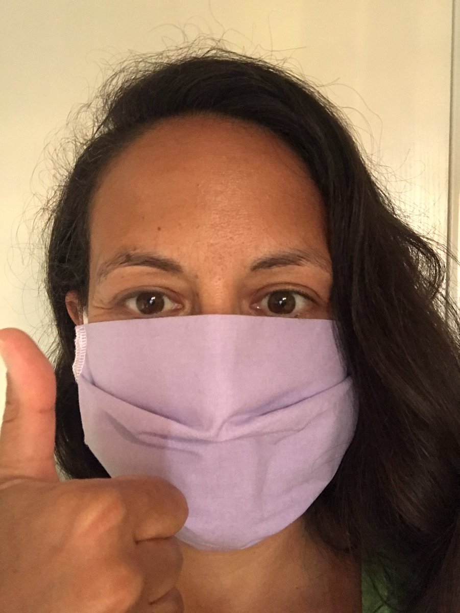 ChloeJPoetry's tweet image. Seriously 🙄 
#WearAMask #DoItProperly