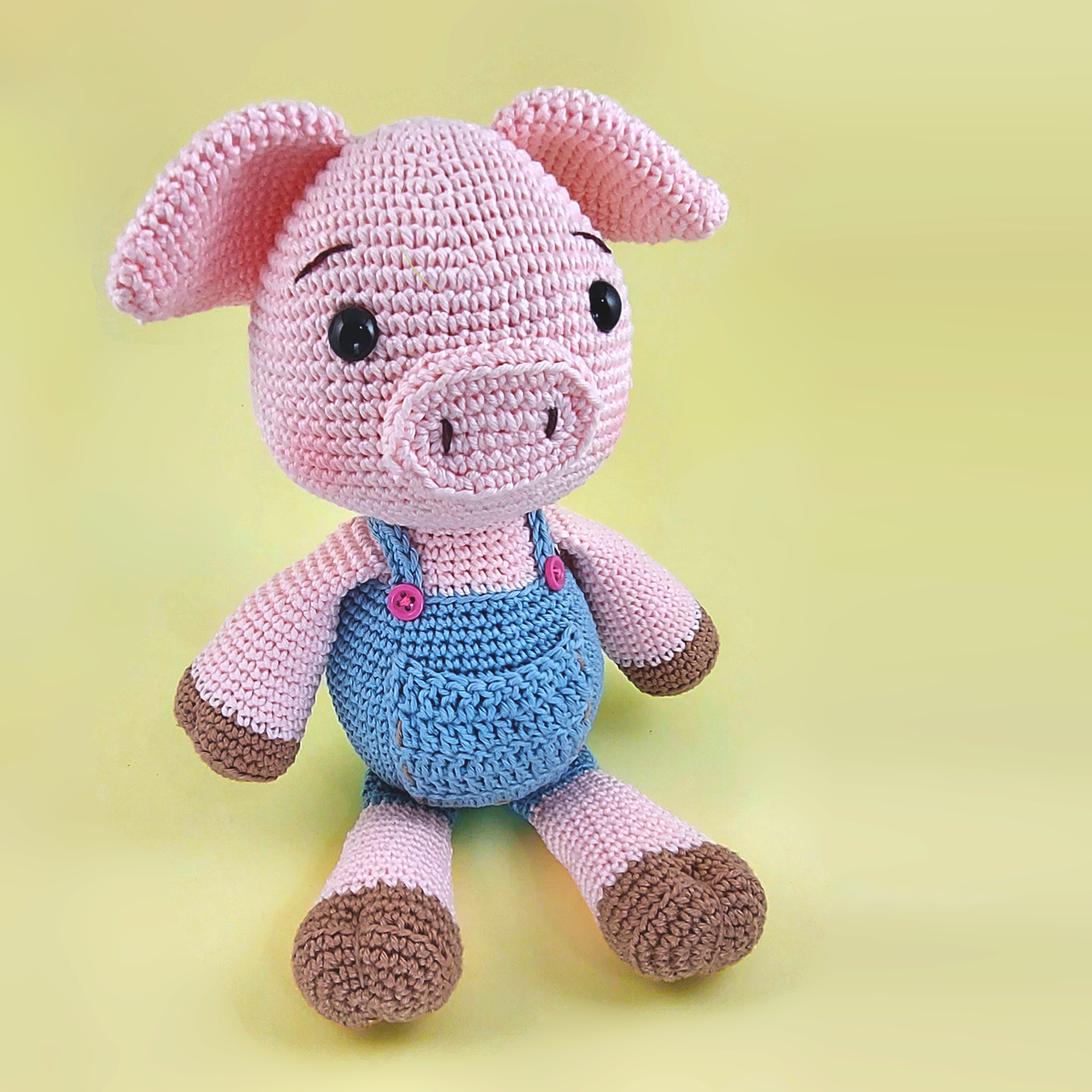 GleNegri's tweet photo. Quer aprender a fazer amigurumi? Então vem comigo!
No vídeo de hoje vamos fazer o Porquinho Tito.
Que você achou dele?
#amigurumi #porquinho #DIY #glenegri https://t.co/D8X8Co1JYg