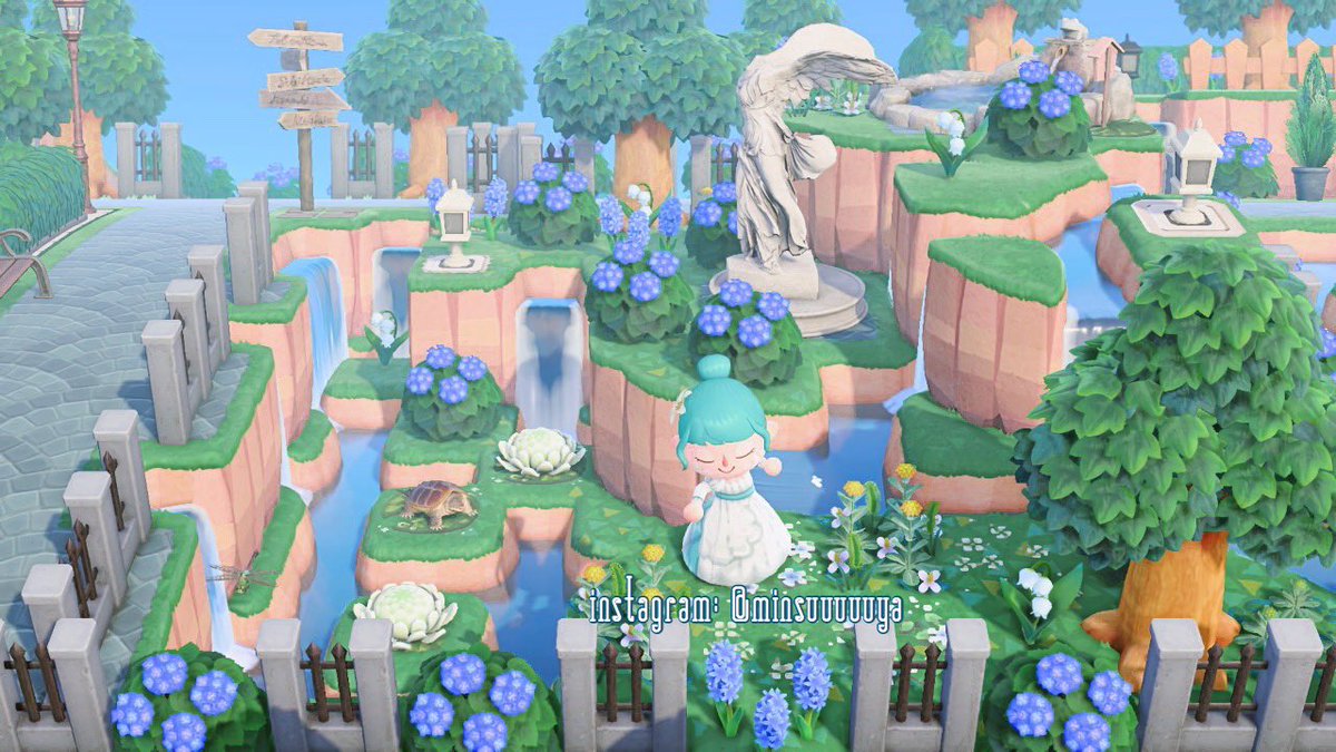 Wanted to challenge myself and see how much terraforming I could fit into a small area ⚜️🌿🐢 #ACNHDesigns #ACNHDesign