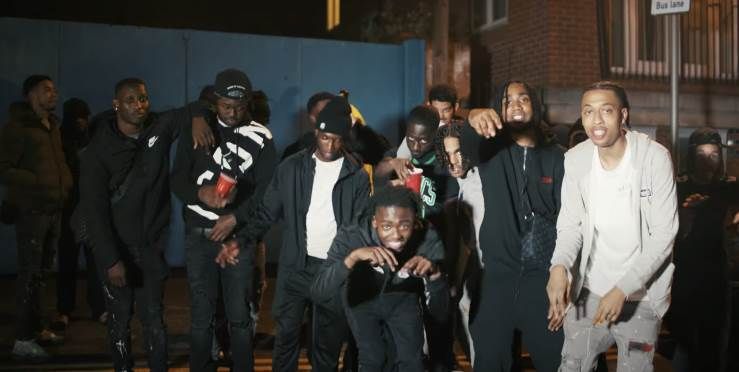 GRMDAILY's tweet image. ICYMI: @_TrinitySquare deliver visuals for "Intro" 

➡️ bit.ly/3iKCMf1