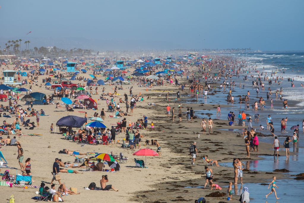 Articles about the remark were paired with a photo of a California beach, full of people without masks — similar to the image that went viral a few months ago when the beach in question was in Florida. As you may recall, the hashtag read  #floridamorons  http://trib.al/sv01EHQ&nbsp;