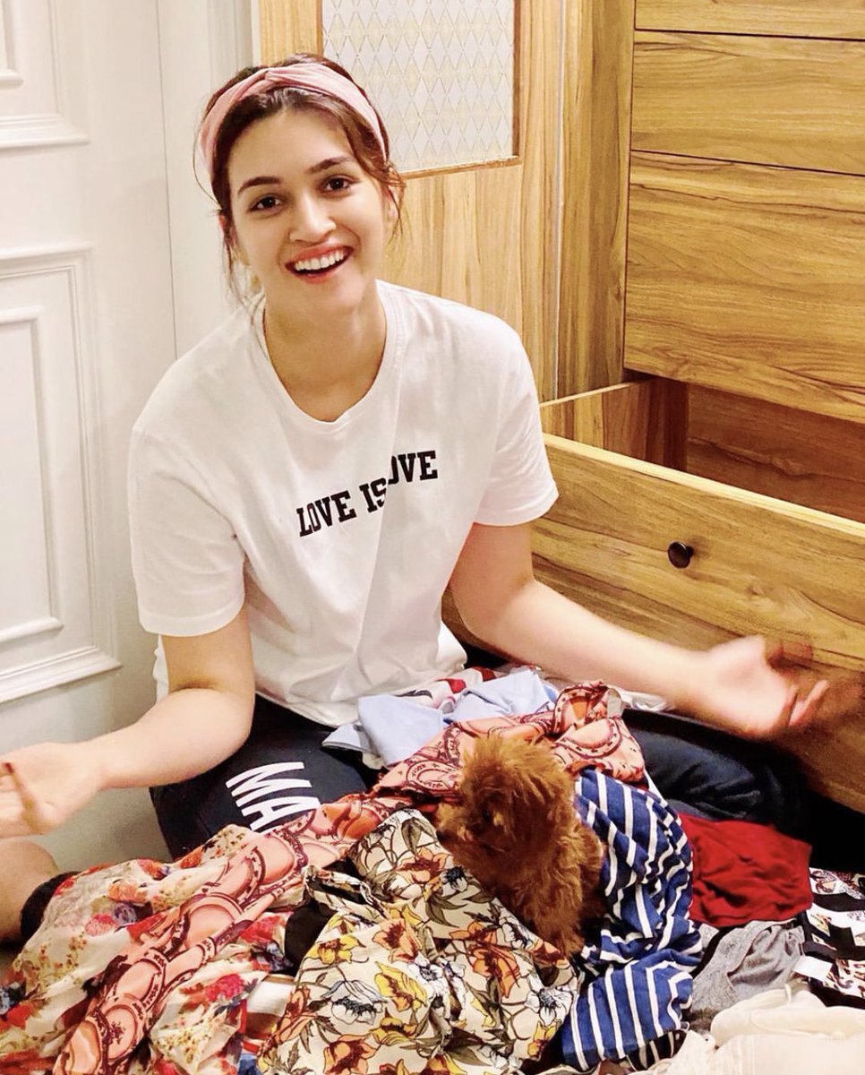 KarleoFashion's tweet photo. We could use a Little Love right now! @kritisanon sending us some in a #Karleo #LoveIsLove tee 🤍 https://t.co/m1YSl78ELV