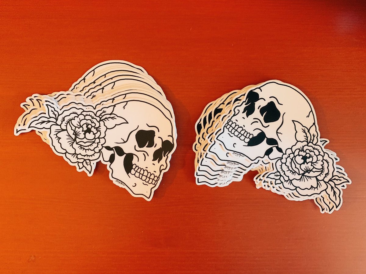 baileysarts's tweet photo. Selling these little stickers I recently made from a drawing I did a couple years ago! “Skull &amp; Peony” Die-cut Vinyl. 
5 inches x 3.25 inches 

Who wants one? :) 

#skullstickers #skullart https://t.co/OkKzB3BdUX