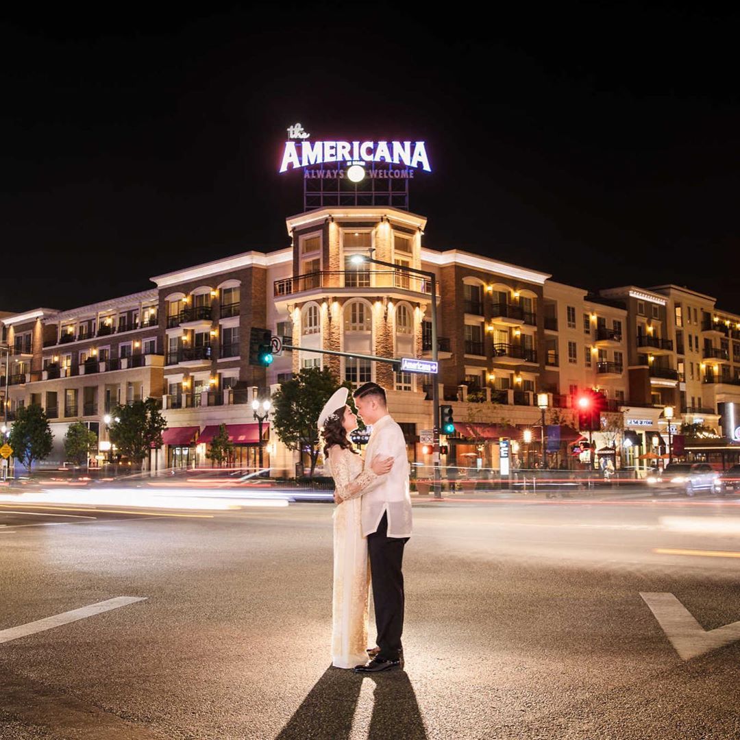 LABanquets's tweet image. Just you and me. 😍. #LABanquets
Photo by: @flowersbyladybuggs on Instagram