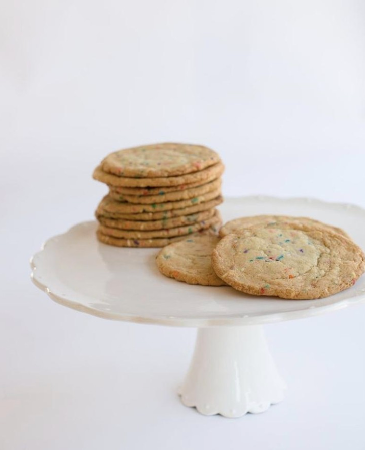 Meet Kara's CONFETTI: delicious fun for any occasion. 🌈 🌟 Stop by your local bakery to share the sweetness or order online with nationwide shipping! karascupcakes.com/order #KarasCupcakes #TheSanFranciscoSweet⠀