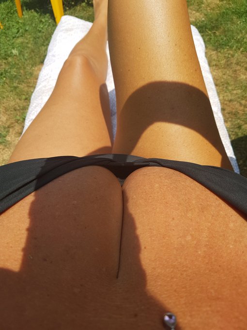 My view https://t.co/7Q9poduJQJ