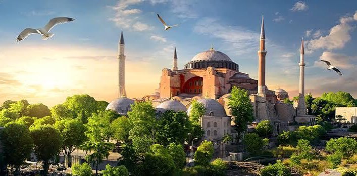 “Konsun yine pervazlara Güvercinler; "Hu hu"lara karışsın Aminler. Mübarek akşamdır; 
Gelin ey Fatiha’lar, Yasin’ler!”

Hüznümüz mutluluğa dönüştü. Sonsuz hamd-ü senalar olsun.
Vesile olanlardan Allah razı olsun. #AyasofyaCamii #Elhamdulillah <a href="/RTErdogan/">Recep Tayyip Erdoğan</a> <a href="/ziyaselcuk/">Ziya Selçuk</a> @ciftci56