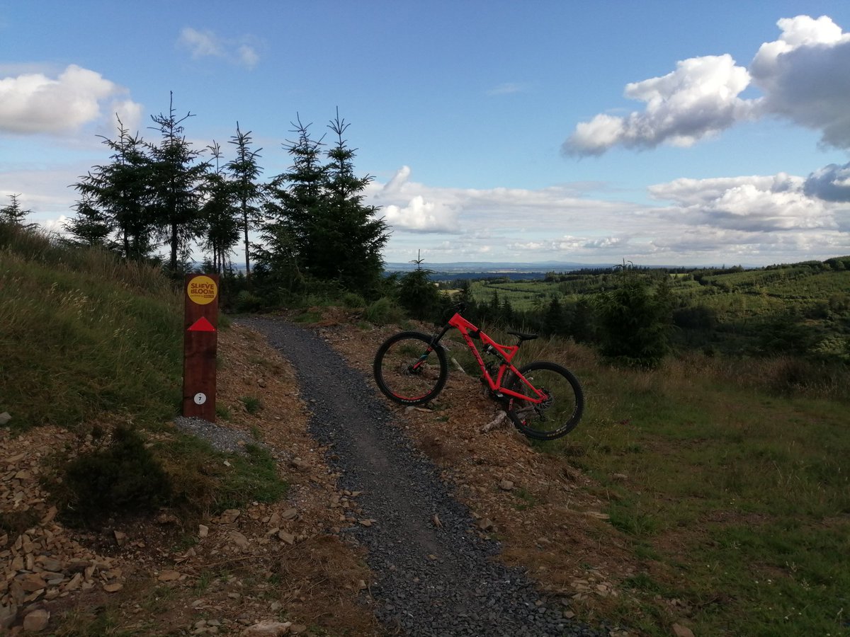 smcattack1's tweet image. Whyte G-160 Works enjoying the dry Irish weather @WhyteBikes @RockShox @maxxistires