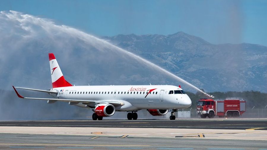 AvioRadar's tweet photo. 🇭🇷 @_austrian ( @staralliance ) otvorio novu liniju za Zadar
➡️ https://t.co/QyioluqWzu
🇬🇧 Austrian Airlines inaugurates new route to @ZadarAirport 
➡️ https://t.co/XNnNvrsymJ https://t.co/7FkSMjKF8R