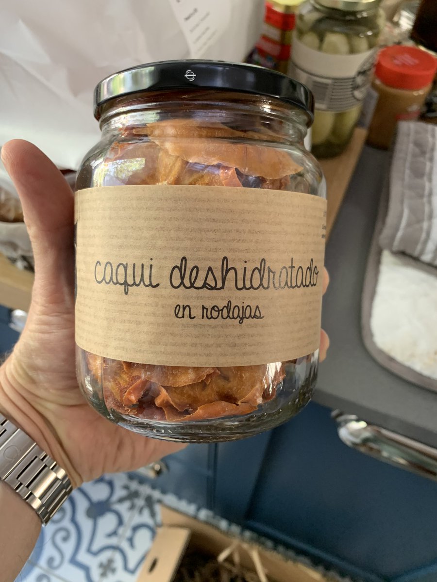 In February Mrs Frank sponsored a Beahive for me. Today the 4kg of honey, plus some other amazing produce, was delivered. Thank you <a href="/naranjascarmen/">naranjasdelcarmen</a> &amp; can’t wait to try the amazing produce #crowdfarming #protectingthebeas