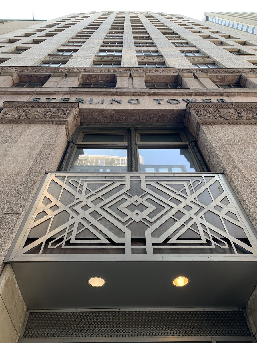 One of the Bay Street Deco towers. Chapman & Oxley, 1929.