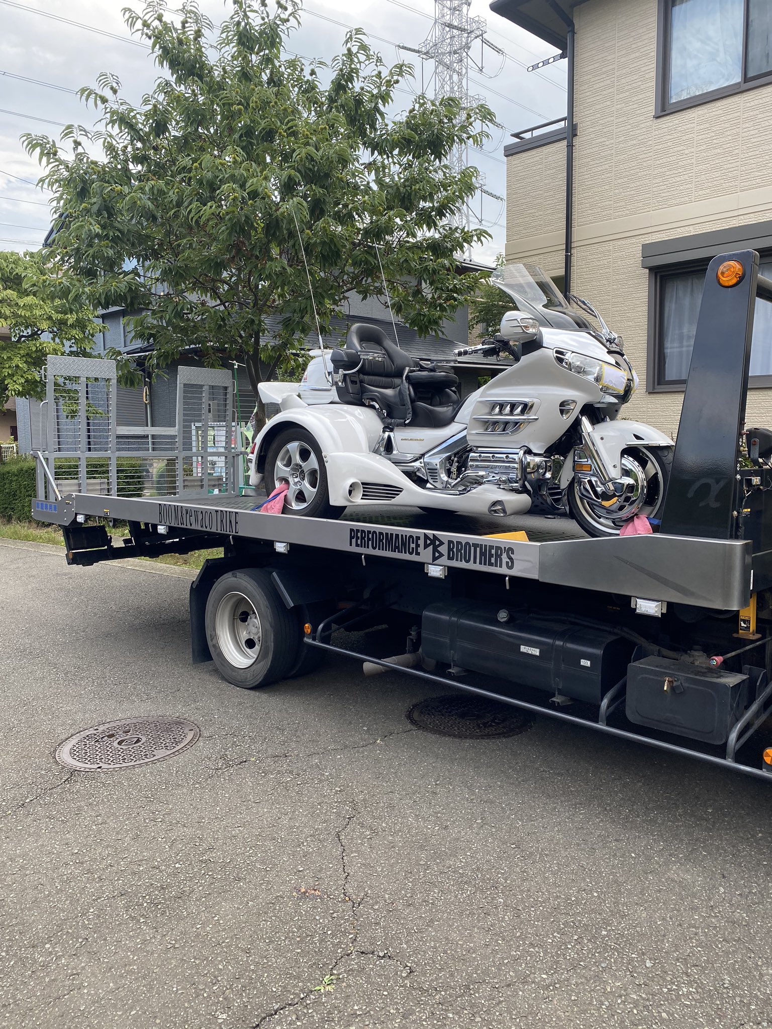 Performance Brothers トライク車検完了 ゴールドウィング トライク 車検 メンテナンス Gl1800 Goldwing Trike 横浜 Honda Glトライク Pcx Pcxトライク ホンダ Pcx125 登録 完了 トライク販売 トライクメーカー 日本製 ボルトーラ