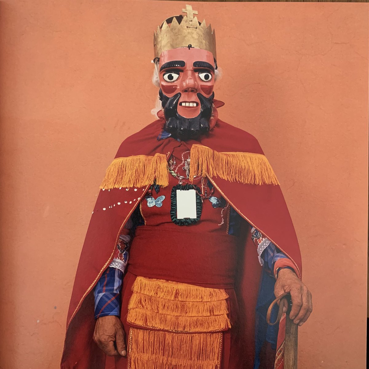 4/ Sergio Rodríguez-Blanco on the *structure of sacred time* that is actualized in masked rituals:“Through these rites, participants find themselves connecting to the time of origin, a time that does not pass by, because it is an eternal present”