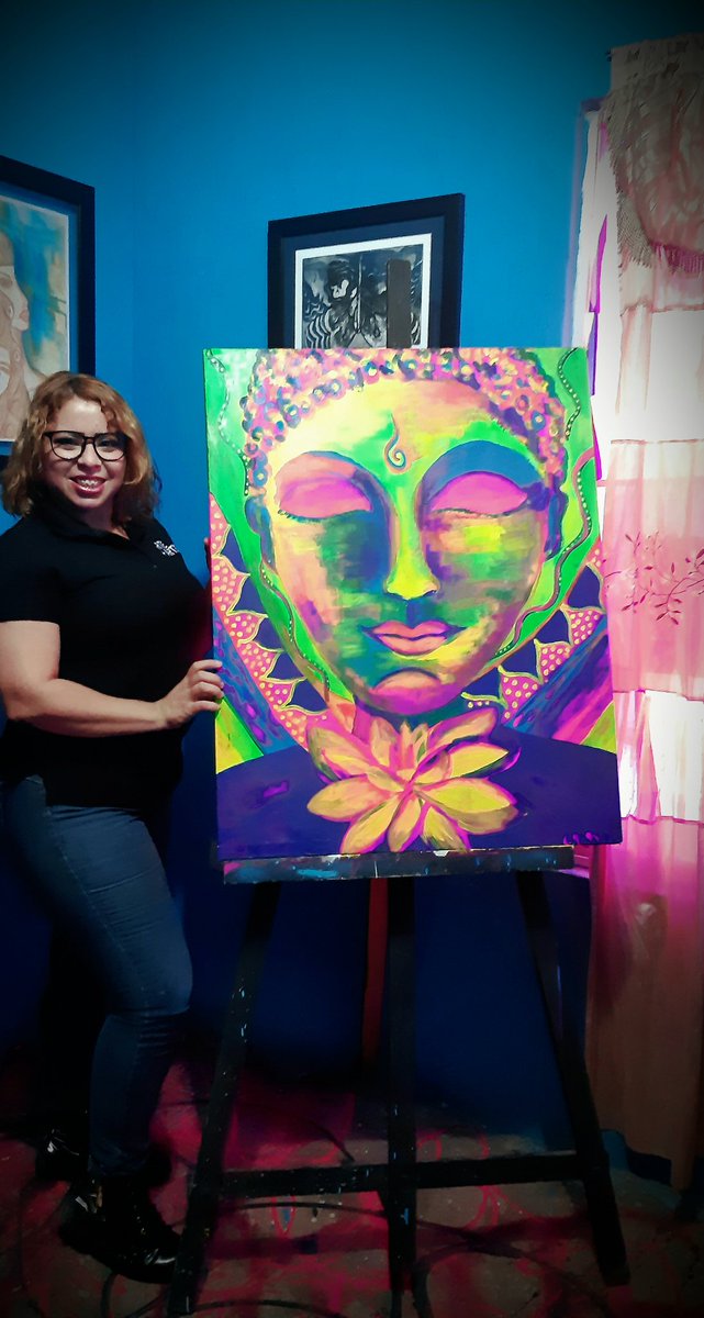 crisgestion33's tweet photo. Gracias infinitas a nombre del Colectivo Arte para Jóvenes por participar en la rifa de esta bella obra plástica de mi  autoría Mañana nos vemos por Facebook live de una servidora. https://t.co/9yaYCAMjeE