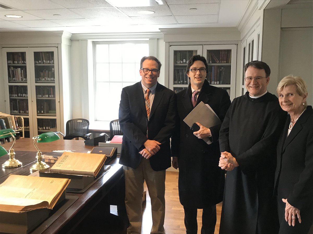 ArnaudMentre's tweet image. Avec notamment l’émouvant manuscrit original de l’ouvrage d’Edouard Richard et Henri d’Arles - 1916 - redécouvrant l’histoire de l’#Acadie. Une très belle visite cet hiver, en marge des primaires du N.H., merci @SaintAnselm