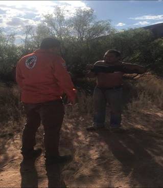 Santa Teresa #USBP Agents spotted a subject in Mexico who was in distress. The El Paso Sector Foreign Operations Branch notified Mexico’s Grupo Beta who located the subject and rendered medical aid. Great International Collaboration! #BorderSecurityisNationalSecurity
