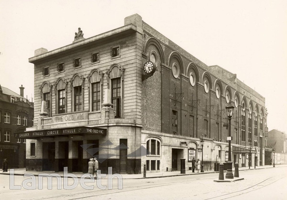 Iba camino de ser uno de los actores más cotizados de Hollywood, pero decidió dar un giro a su carrera e imponer sus propias condiciones, haciendo obras de su admirado Shakespeare.Lo convirtió en una cruzada personal y codirigió el Old Vic Theatre junto a Ralp Richardson.