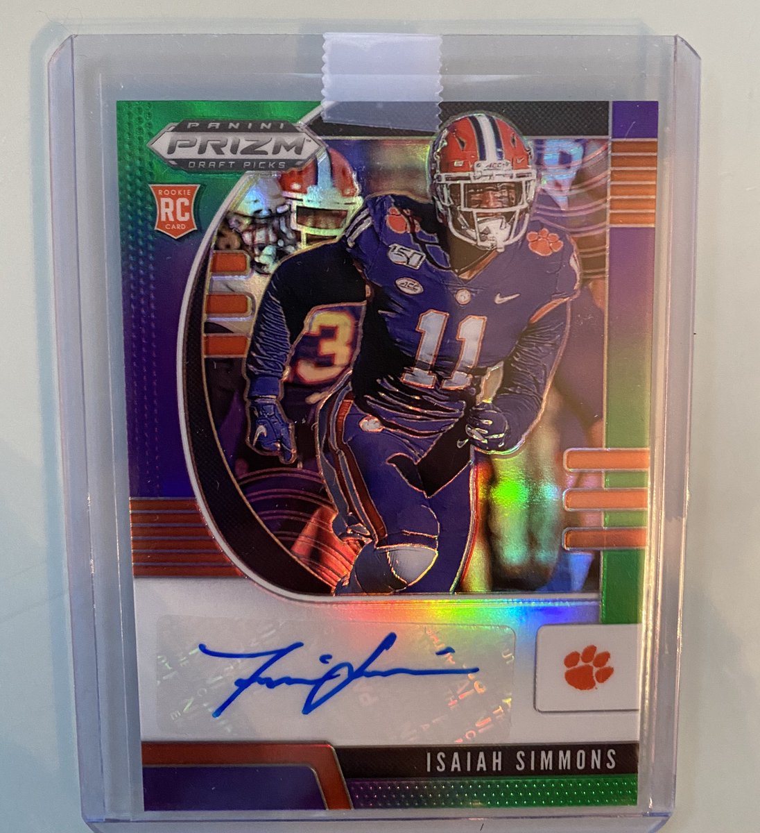 cash4cardz's tweet photo. 🚨 Giveaway 🚨

Isaiah Simmons Prizm Auto /199

RT and follow to enter https://t.co/6IrIT72Dav
