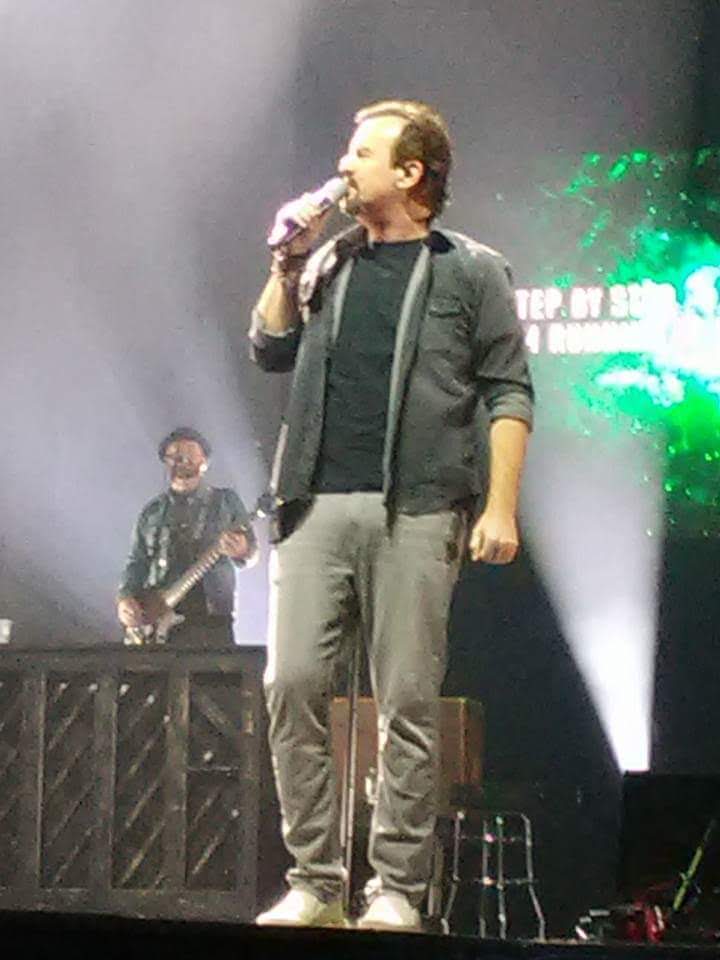 KingSilvas's tweet photo. Ready 2 get back into mission work This is wen casting crowns came to Albany Ga I guess I was the only 1 on my feet the whole time lmao.if u only knew the way God moved in my life. Loved it.. wish yall would come back 2 Albany..Heck just take me out with y'all ✝️ @castingcrowns https://t.co/65yQsMzSyC