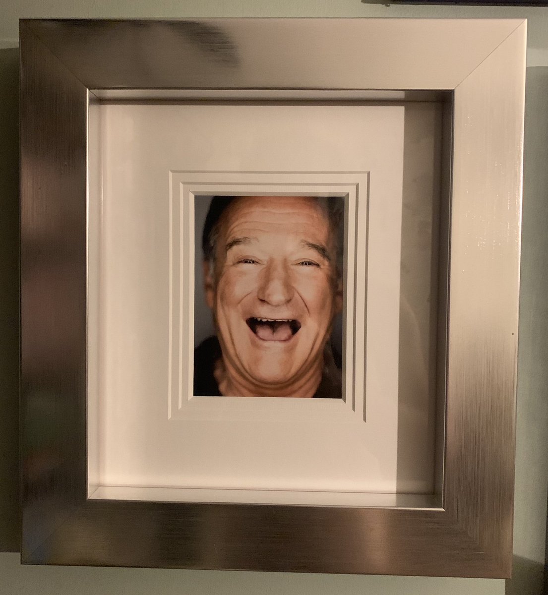 ThatJezRose's tweet photo. There’s not a single day that goes by where I don’t think about Robin Williams. The laughter; the care; the genius &amp; the generosity. He reminds me of the importance of our legacy, that we leave, and that we live. What will your legacy be? #FridayReflection https://t.co/kSvyp7KUMO