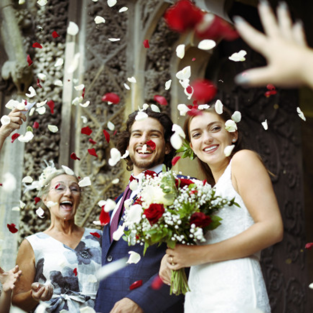 Let us help you organize the day of the most smiles in your life😉🎆

#dallaswedding #planowedding #allenwedding #mckinneywedding #friscowedding #fortworthwedding #dentonwedding #wedding #perfectwedding
